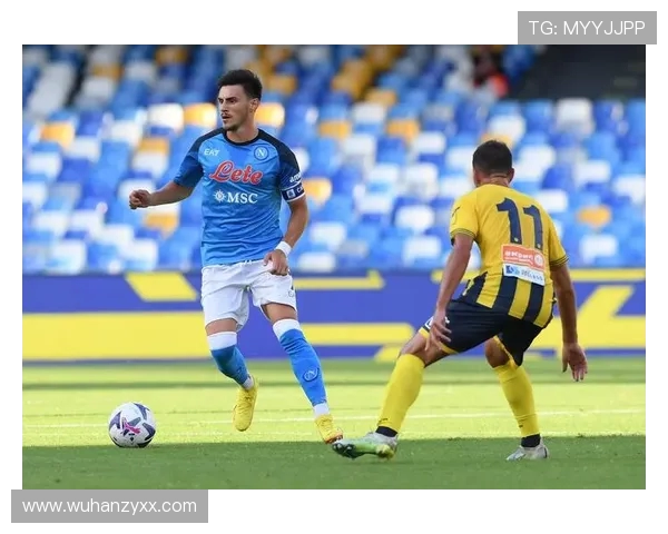 埃尔马斯自评全能型球员无论位置如何都全力以赴展现最佳状态